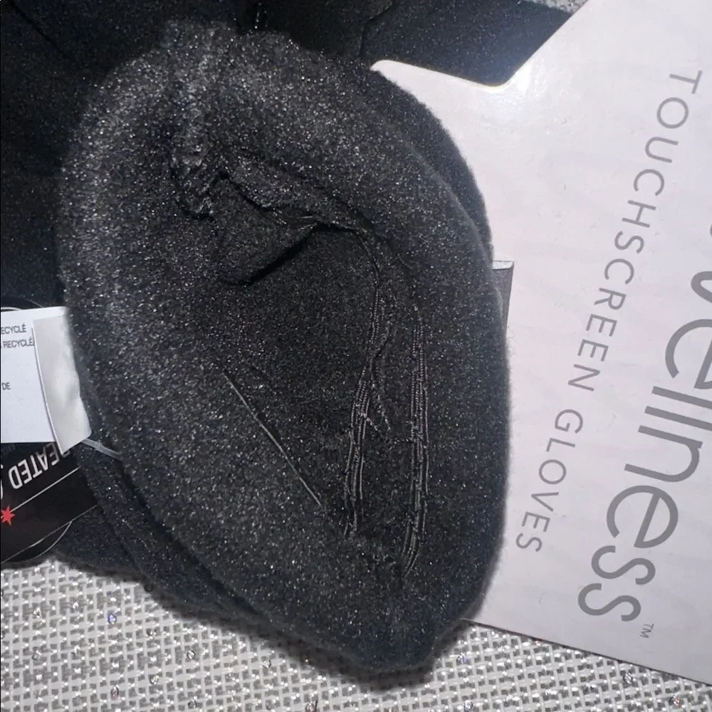 UR Black Fleece Women’s Etip Tech Touchscreen Smartphone Gloves